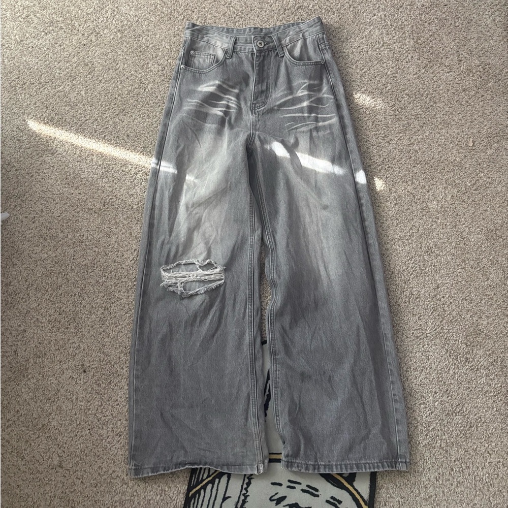 Gray Wide-Leg Distressed Jeans